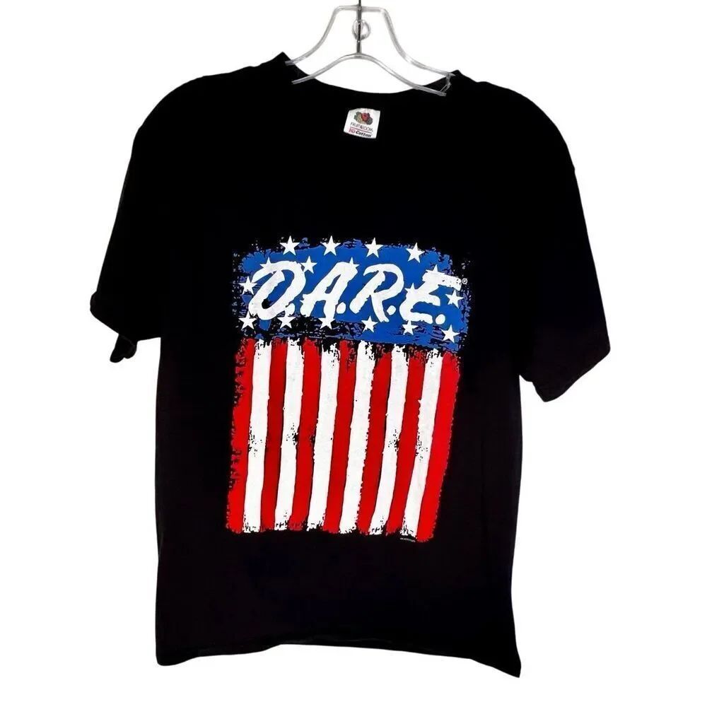 Vintage 1990s DARE American Flag Graphic Tee Black T-shirt Size Medium Y2K